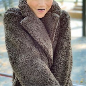 UNIQLO Fluffy teddy bear FLEECE jacket